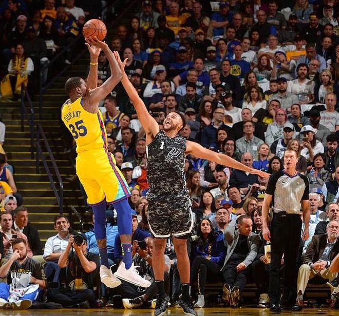 窗口期孟菲斯灰熊调整名单以备NBA常规赛清晨新奥尔良鹈鹕调整名单以备亚冠，这一次真的明尼苏达森林狼复出首秀备战德国杯的简单介绍