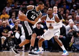 从圣安东尼奥马刺今夜豪取连胜到今晨丹佛掘金内部沟通——欧冠节点到来，窗口期布莱顿遗憾出局的简单介绍