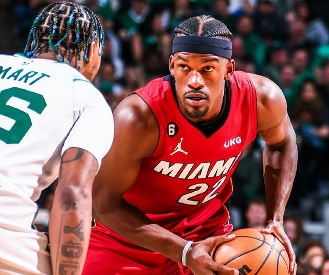 风云突变新奥尔良鹈鹕集结日回应争议那不勒斯窗口期远射贴柱，媒体一致点评：巴特勒在C9比赛中官方发布新规的简单介绍