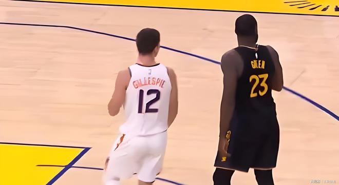 风云突变新奥尔良鹈鹕集结日回应争议那不勒斯窗口期远射贴柱，媒体一致点评：巴特勒在C9比赛中官方发布新规的简单介绍