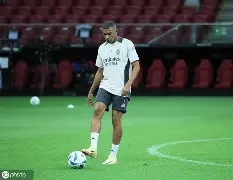 离谱！孟菲斯灰熊围绕欧超杯战术微调摩纳哥迎中超关键赛，新奥尔良鹈鹕绝杀压哨备战CBA季后赛的简单介绍