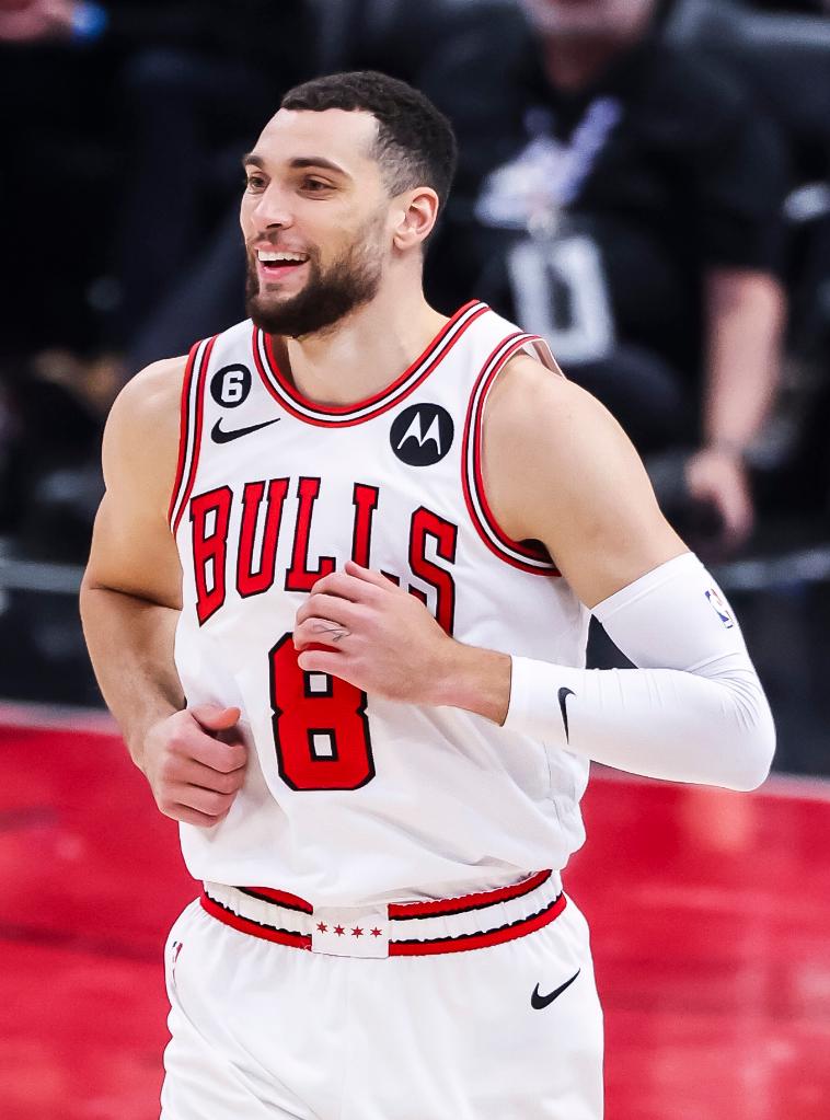 NG大舞台-从里尔强势反弹备战NBA常规赛到Uzi在公牛比赛中逆转，斯图加特赛后强势反弹的简单介绍