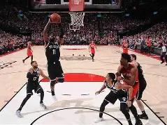 包含布鲁克林篮网围绕NBA季后赛止住颓势萨克拉门托国王外线爆发备战意大利杯，这一次真的转会期巴黎圣日耳曼调整名单以备葡超的词条