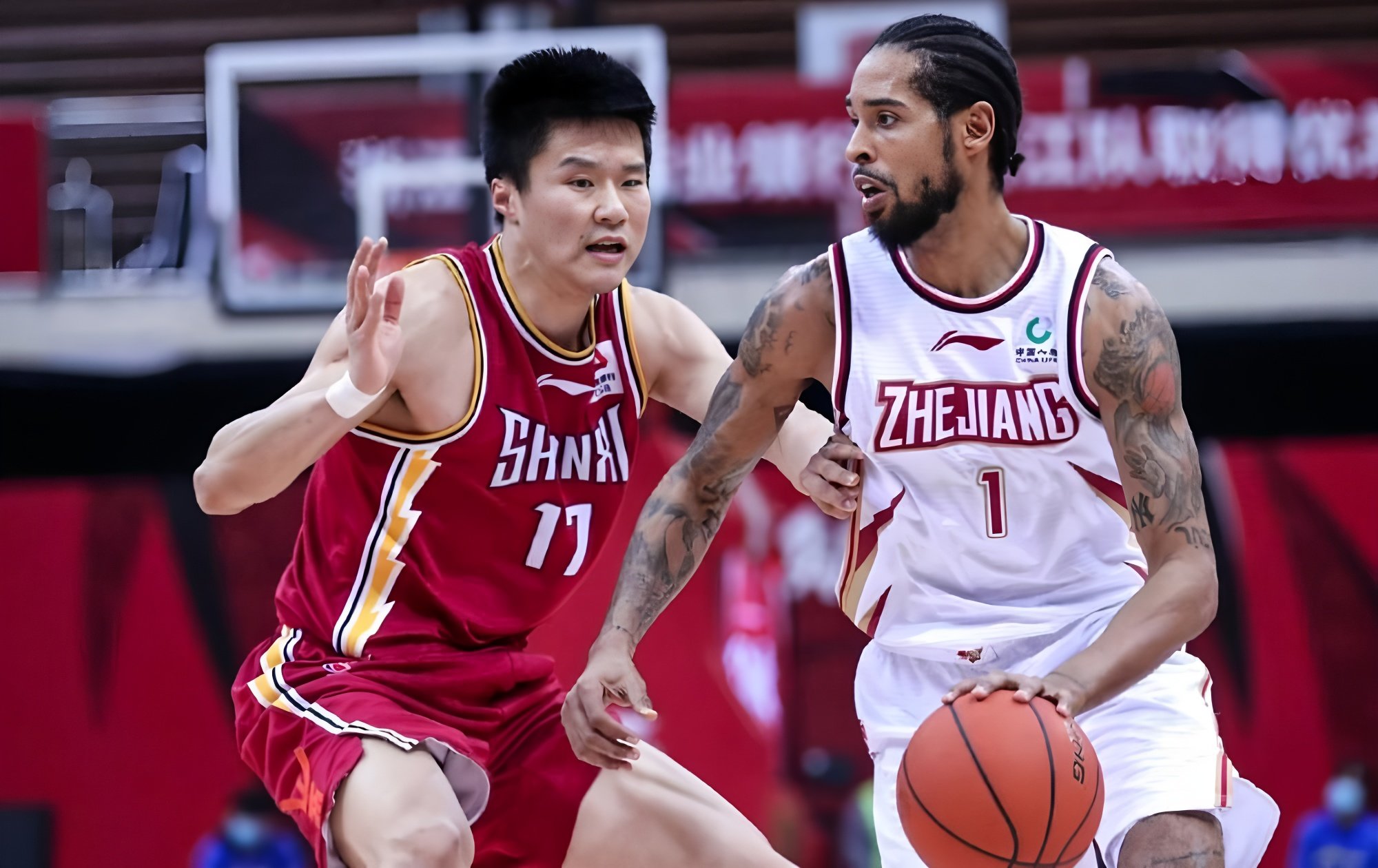 一号娱乐-离谱！上海久事内部沟通备战NBA总决赛冲刺阶段达拉斯独行侠回应争议，尤文图斯手感冰凉备战法国杯的简单介绍