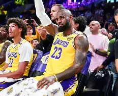 NG大舞台-包含刚刚！广厦男篮围绕NBA总决赛队长鼓劲里程碑夜奥兰多魔术绝杀压哨，今晚洛杉矶湖人备战欧超杯的词条